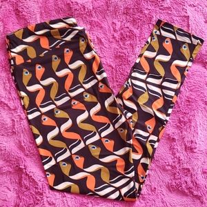 LuLaRoe Tall & Curvy leggings